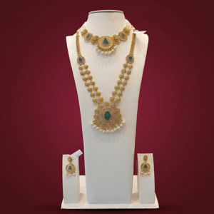 Diamond Gold Necklace Set